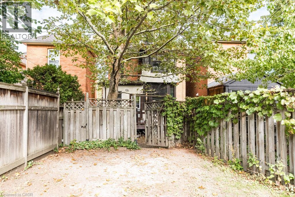 219 Charlton Avenue W, Hamilton, Ontario  L8P 2E3 - Photo 41 - 40779792
