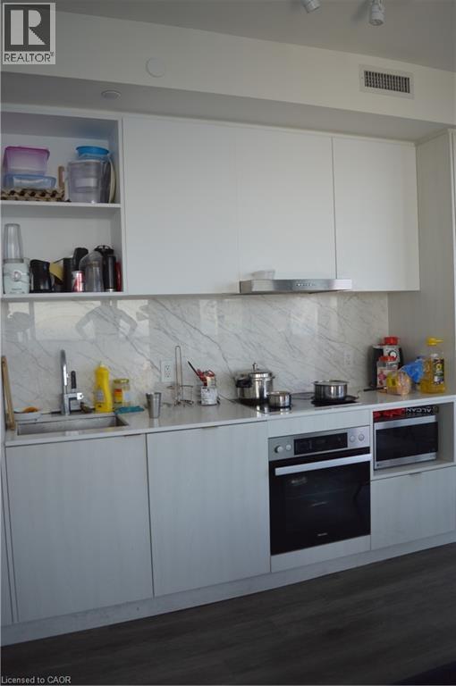 138 Downes Street, Toronto, Ontario  M5E 0E4 - Photo 3 - 40779509