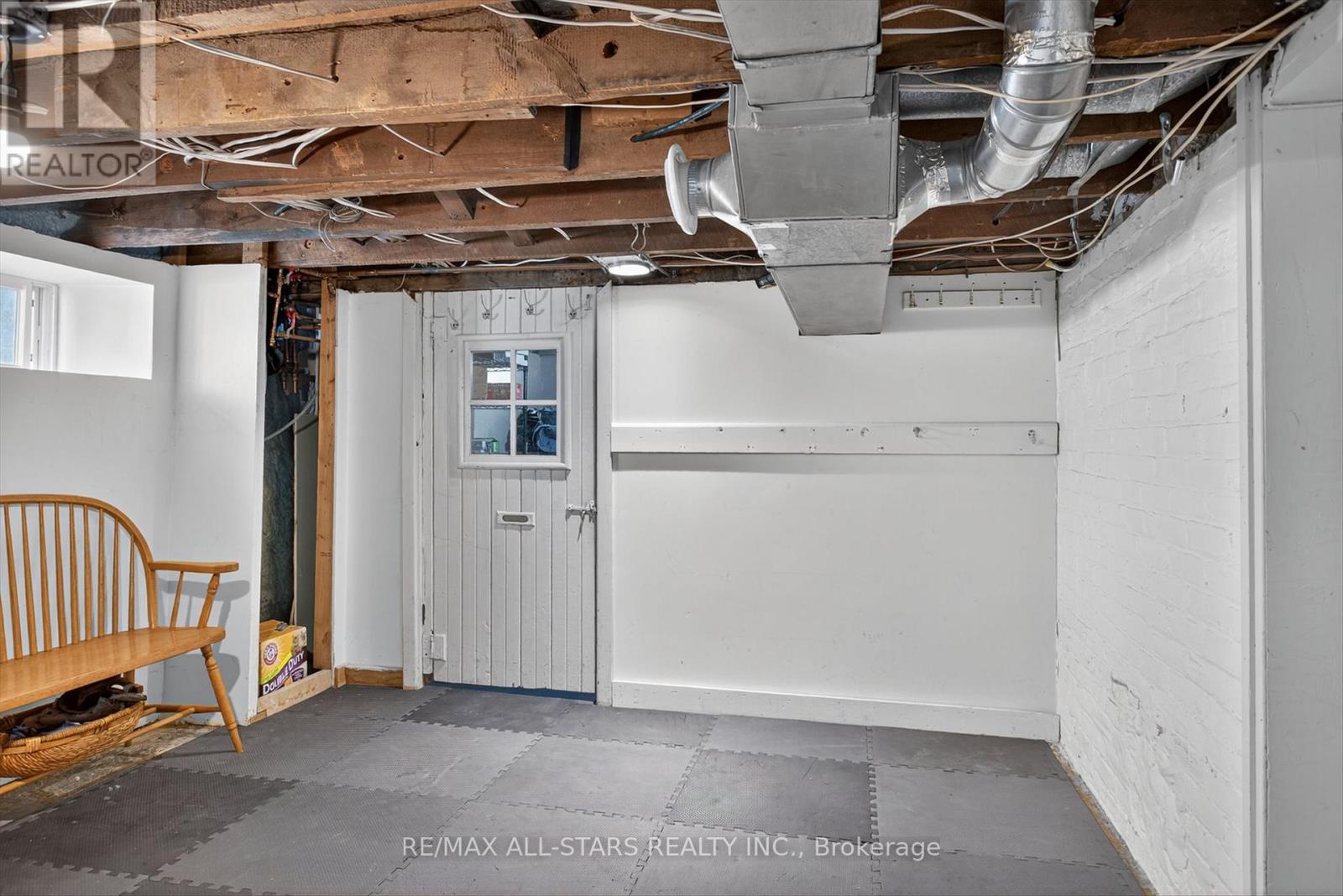 76 Wellington Street, Kawartha Lakes, Ontario  K9V 3N9 - Photo 35 - X12439326