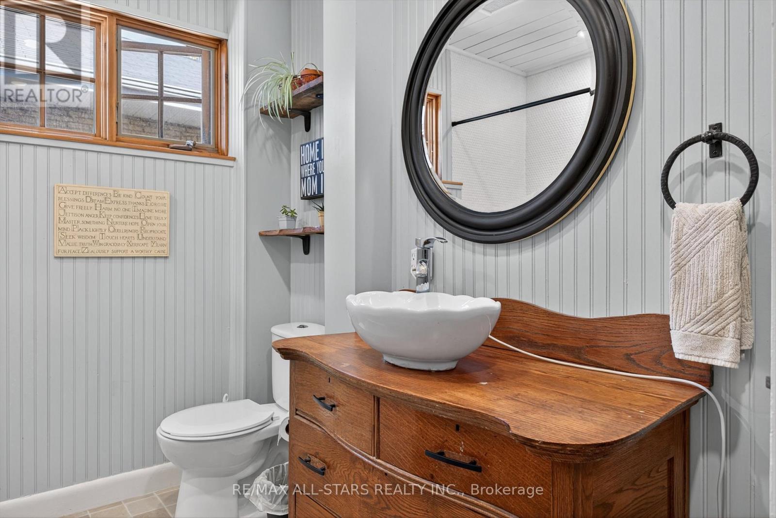 76 Wellington Street, Kawartha Lakes, Ontario  K9V 3N9 - Photo 23 - X12439326