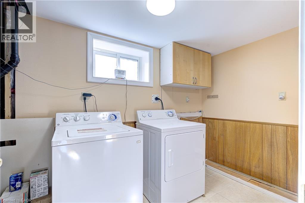 46 Woodlawn Avenue, Mississauga, Ontario  L5G 3K6 - Photo 17 - 40769055