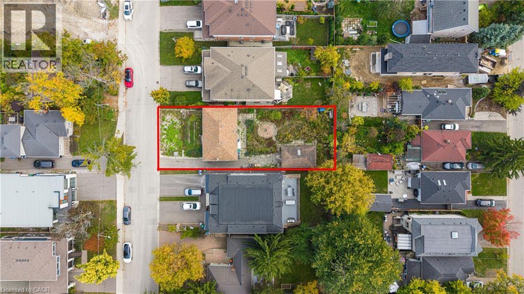 46 Woodlawn Avenue, Mississauga, Ontario  L5G 3K6 - Photo 21 - 40769055