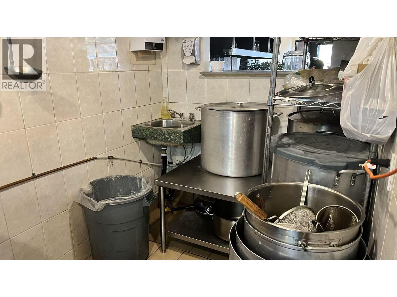 Unknown Address, ,     - Photo 9 - C8073065