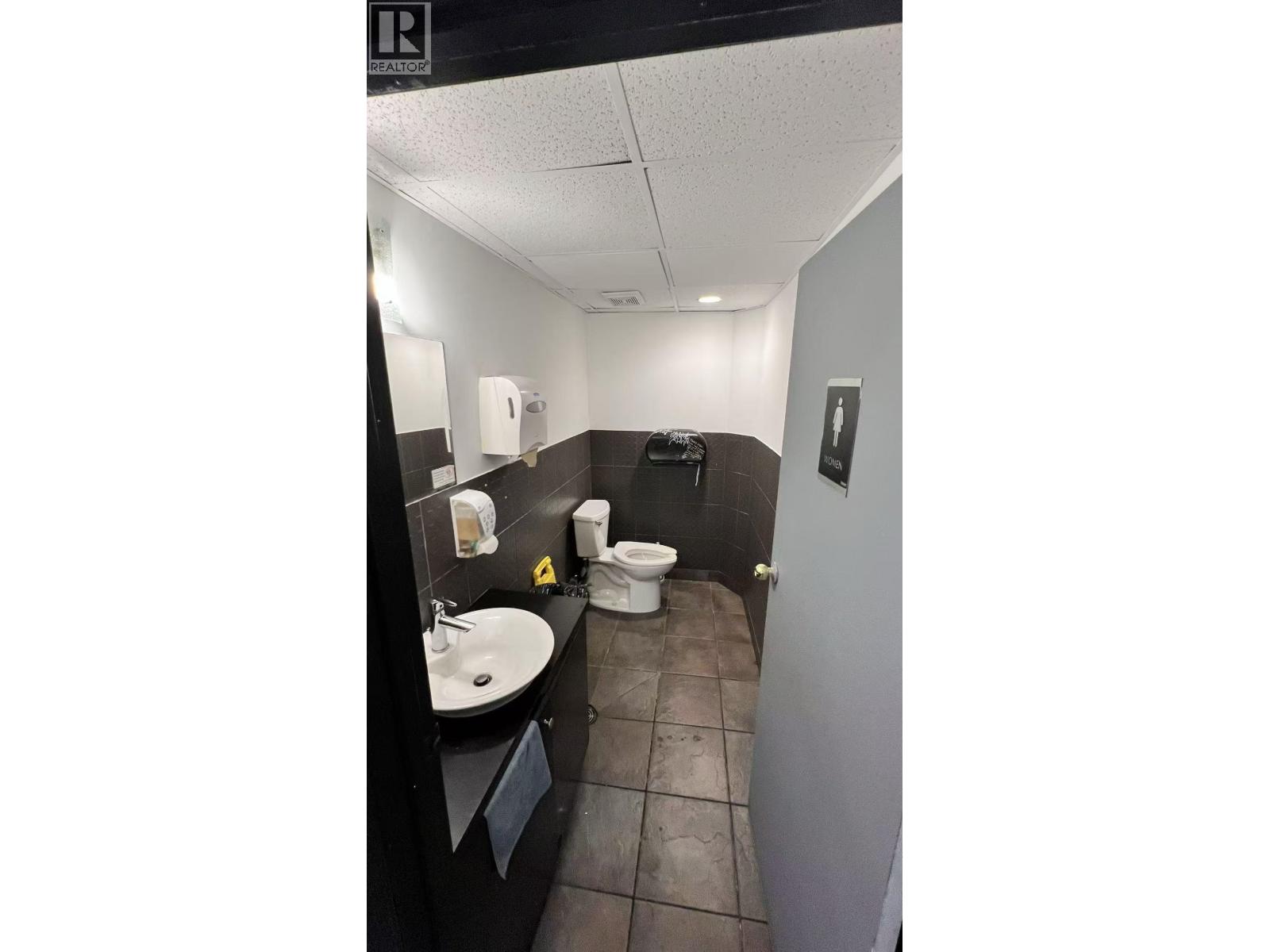 Unknown Address, ,     - Photo 14 - C8073065