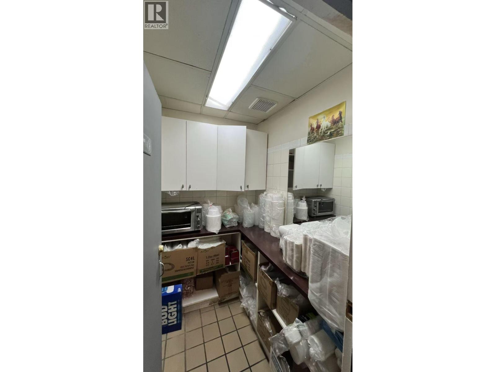 Unknown Address, ,     - Photo 13 - C8073065