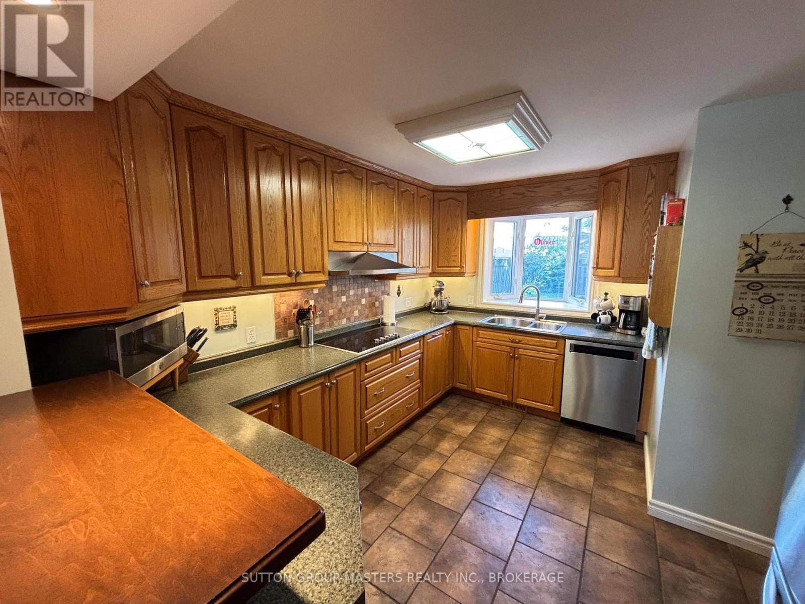 846 Kilburn Street, Kingston, Ontario  K7M 6A9 - Photo 7 - X12467576
