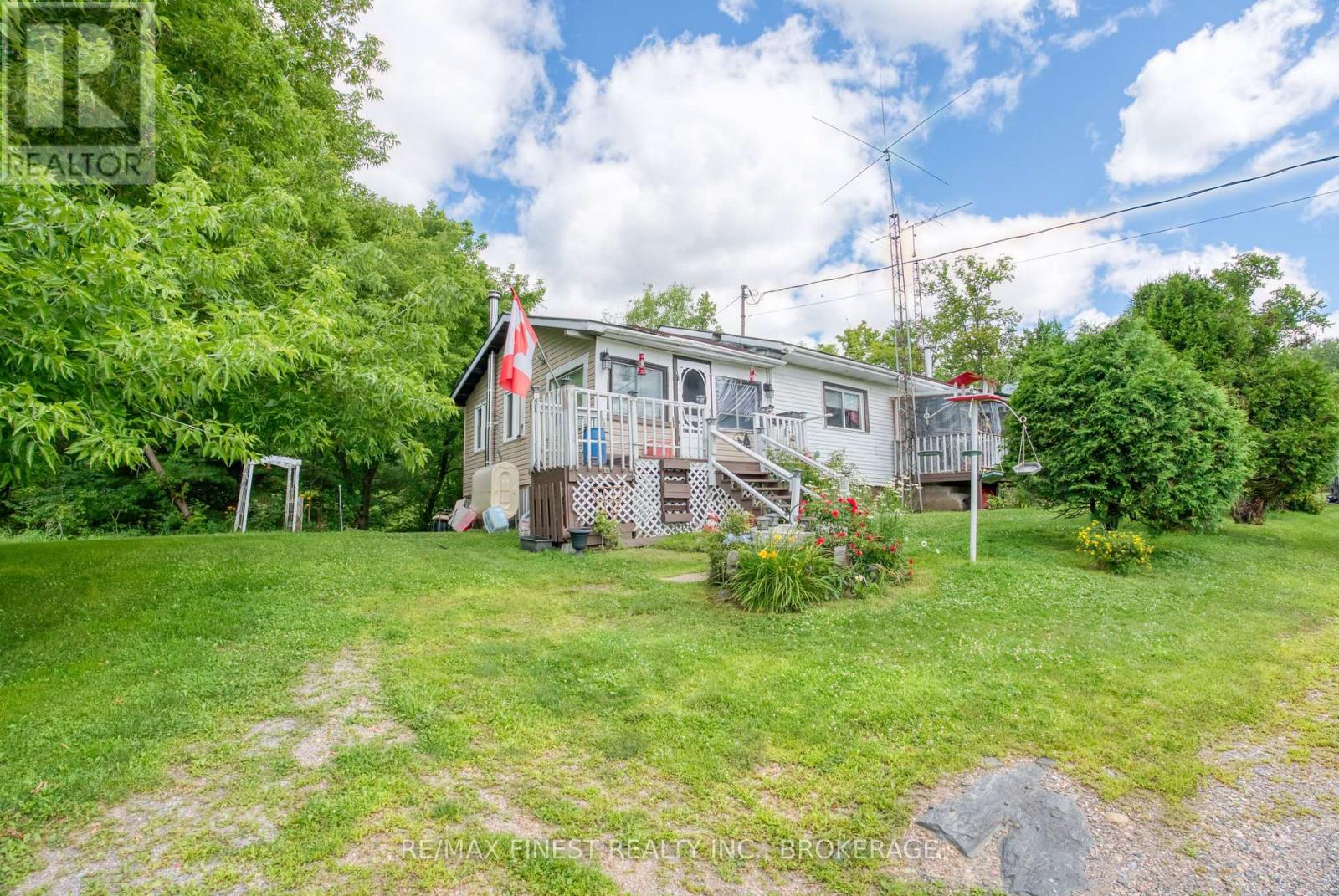 30530 Highway 7, Frontenac (Frontenac Centre), Ontario  K0H 1B0 - Photo 1 - X12467582