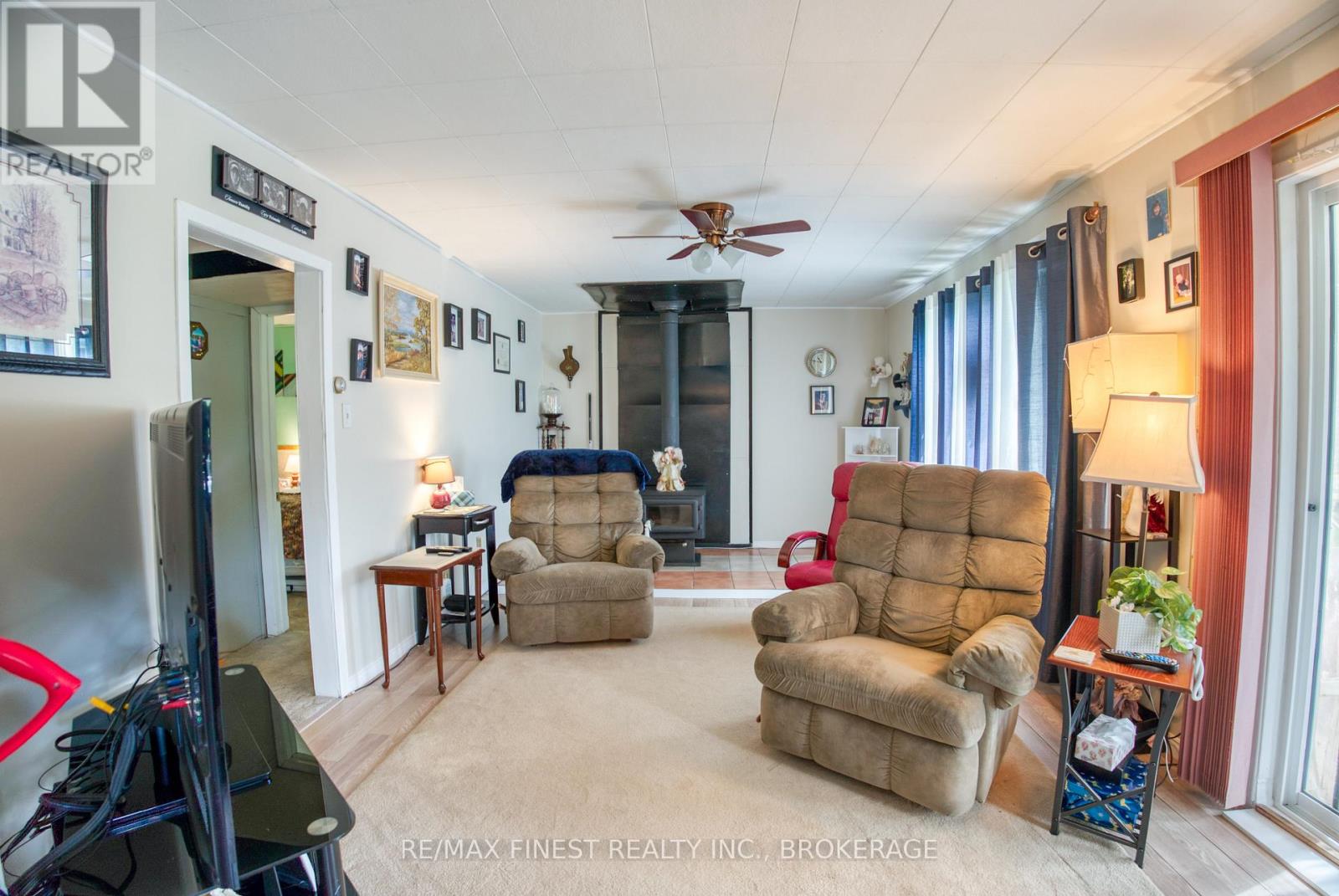 30530 Highway 7, Frontenac (Frontenac Centre), Ontario  K0H 1B0 - Photo 15 - X12467582