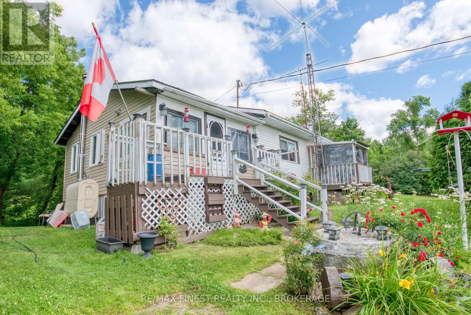 30530 Highway 7, Frontenac (Frontenac Centre), Ontario  K0H 1B0 - Photo 2 - X12467582