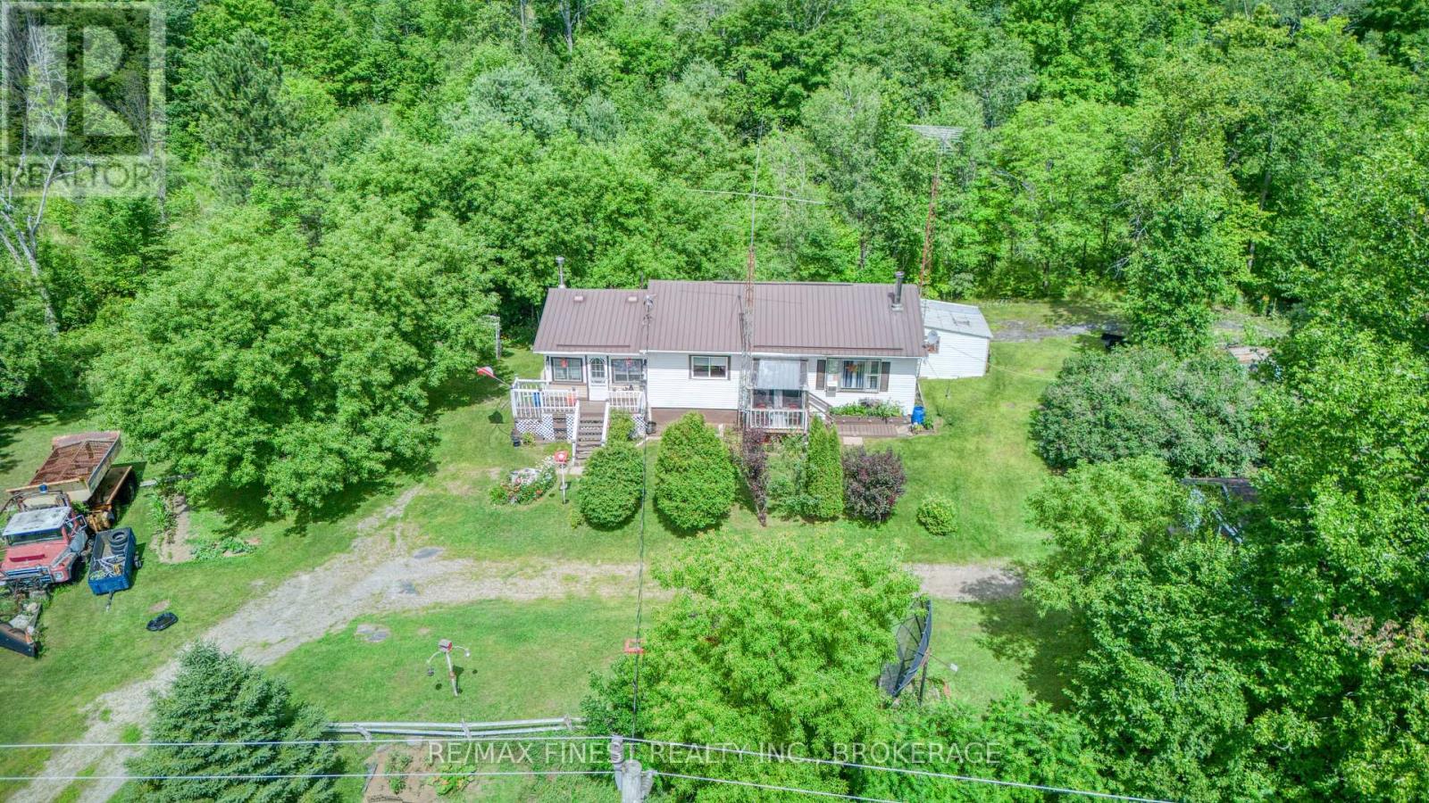 30530 Highway 7, Frontenac (Frontenac Centre), Ontario  K0H 1B0 - Photo 37 - X12467582