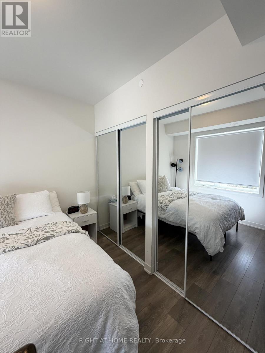 207 - 62 Sky Harbour Drive, Brampton, Ontario  L6Y 0C1 - Photo 16 - W12467526
