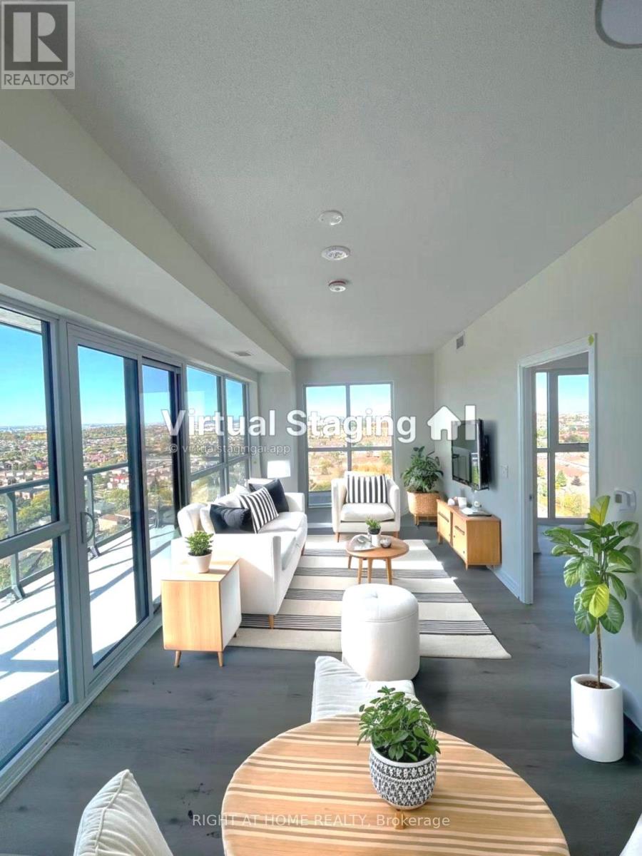 1606 - 15 Watergarden Drive, Mississauga, Ontario  L5R 0H4 - Photo 3 - W12467533