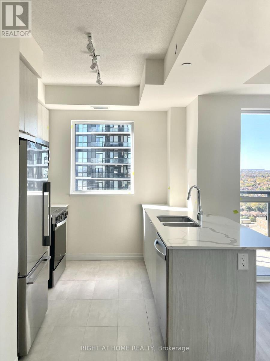 1606 - 15 Watergarden Drive, Mississauga, Ontario  L5R 0H4 - Photo 6 - W12467533