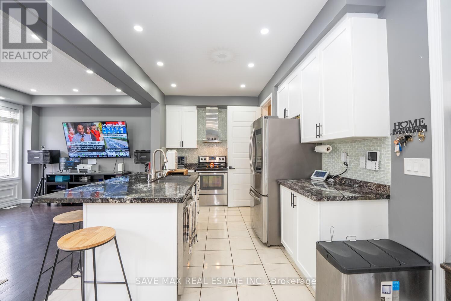 2 Billiter Road, Brampton, Ontario  L7A 4G8 - Photo 12 - W12467534