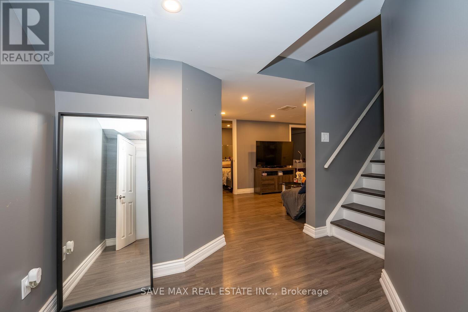 2 Billiter Road, Brampton, Ontario  L7A 4G8 - Photo 29 - W12467534