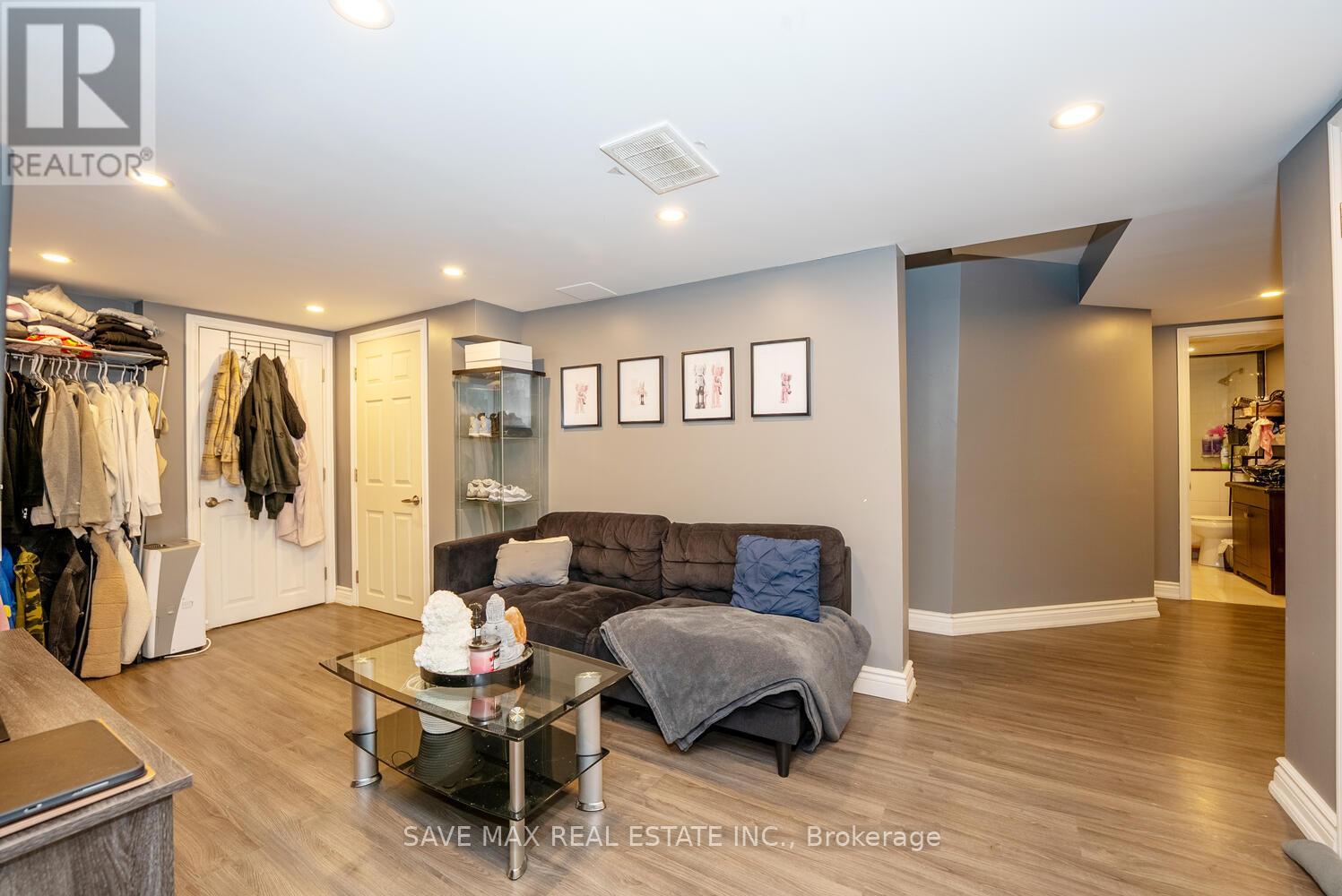2 Billiter Road, Brampton, Ontario  L7A 4G8 - Photo 32 - W12467534