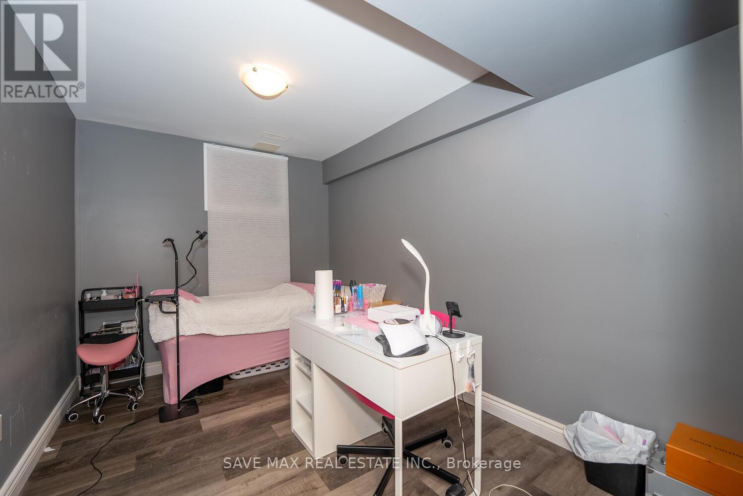 2 Billiter Road, Brampton, Ontario  L7A 4G8 - Photo 35 - W12467534