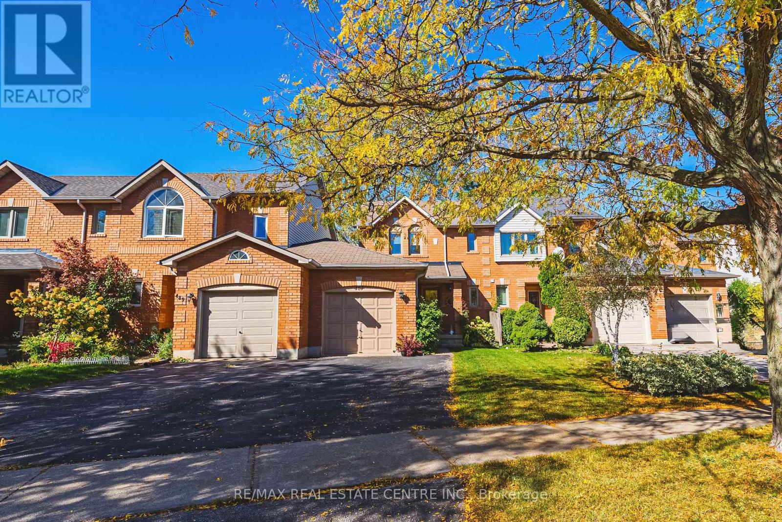 487 Taylor Crescent, Burlington, Ontario  L7L 6G2 - Photo 2 - W12467556