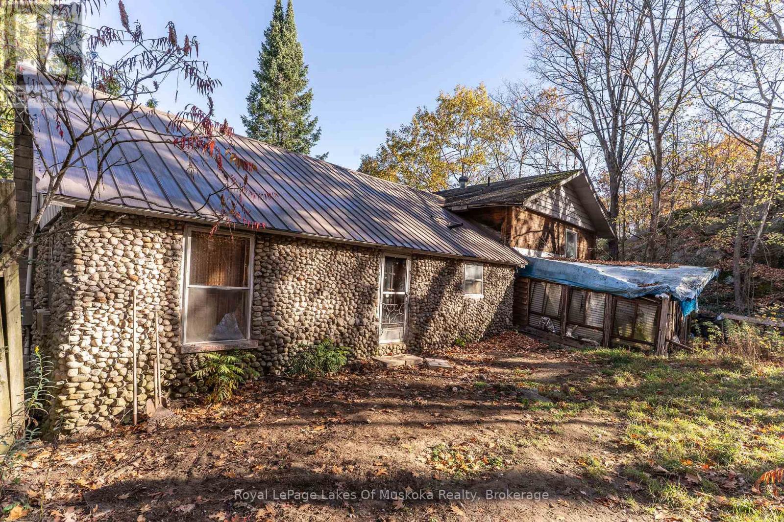 135 Musquash Road, Gravenhurst, Ontario  P1P 0E3 - Photo 6 - X12467594