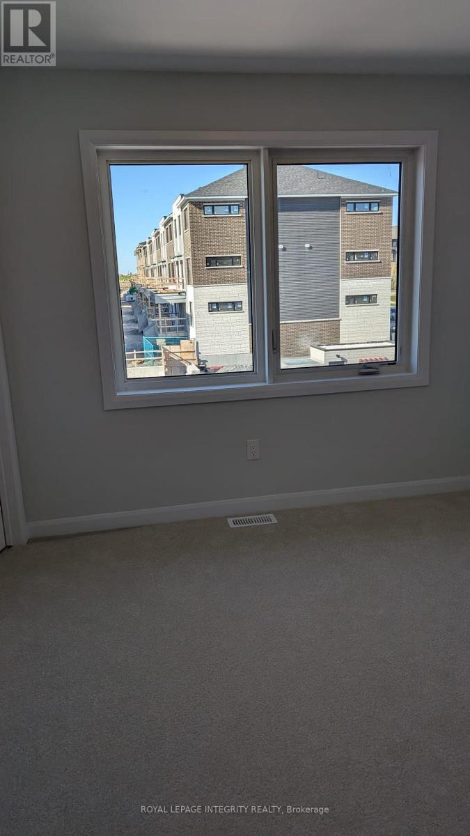 7 - 101 Glenroy Gilbert Drive, Ottawa, Ontario  K2J 5G3 - Photo 9 - X12467603