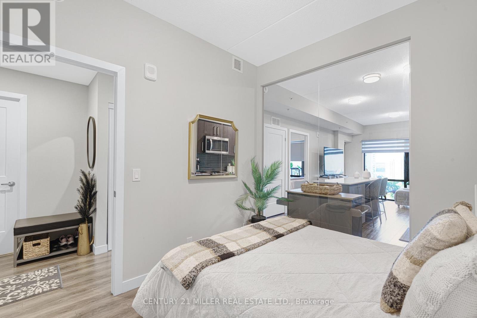 1009 - 15 Queen . Street S, Hamilton, Ontario  L8P 0C6 - Photo 18 - X12467525