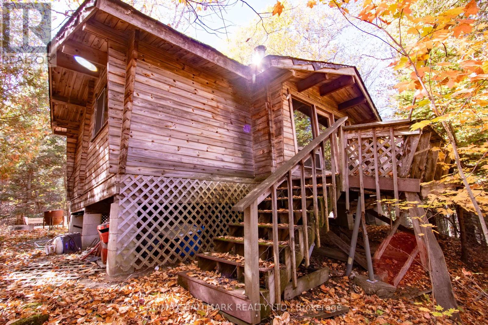 3517 Haliburton Lake Road, Dysart Et Al, Ontario  K0M 1S0 - Photo 21 - X12467541