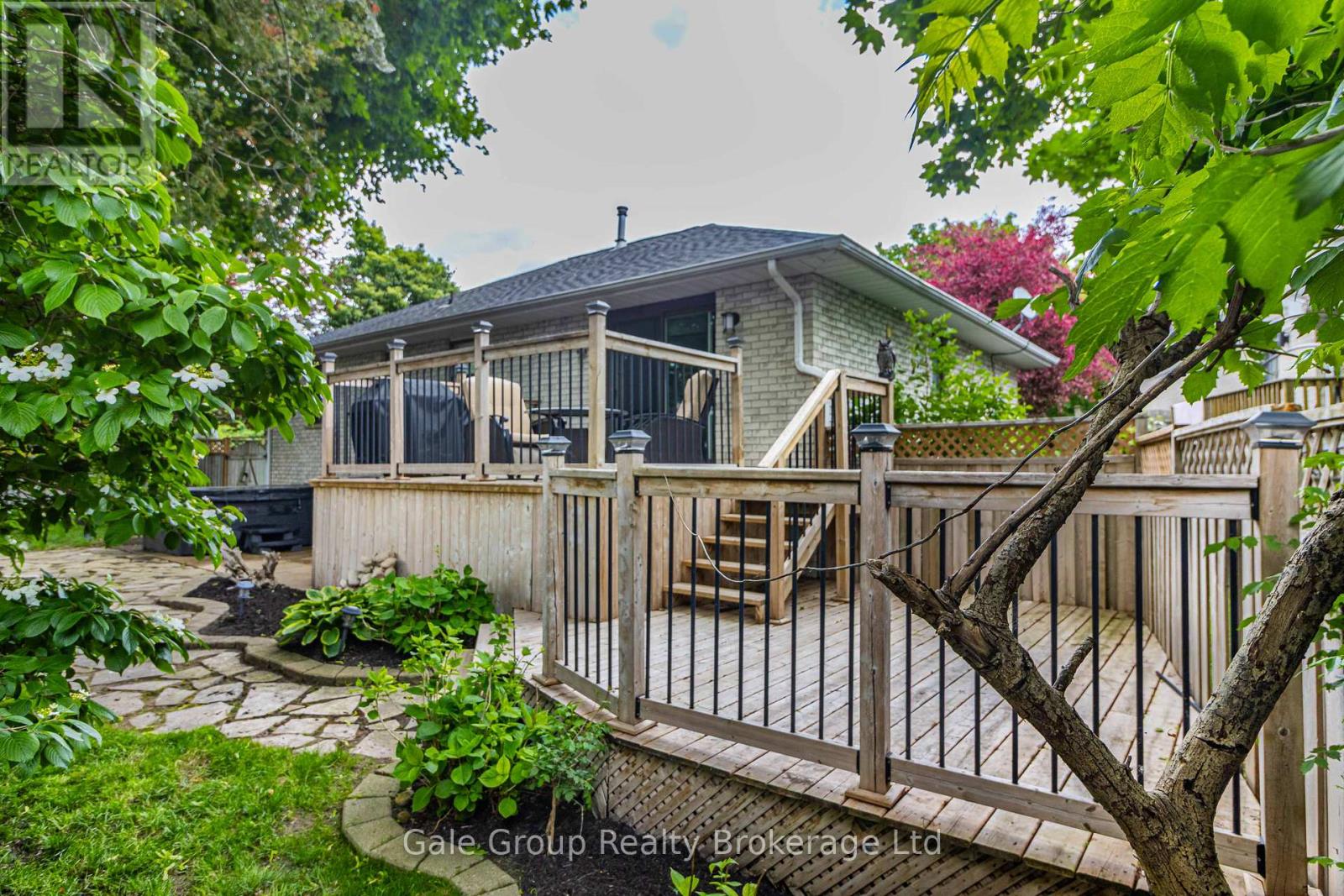 55 Sioux Crescent, Woodstock, Ontario  N4T 1G3 - Photo 35 - X12467624