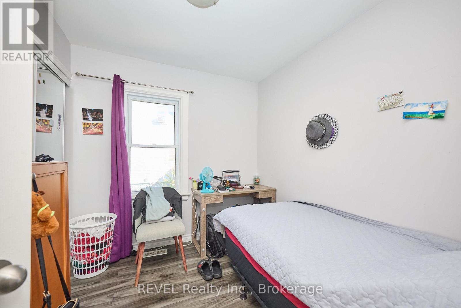 49 Cohoe Street, Welland, Ontario  L3B 3V2 - Photo 11 - X12467580