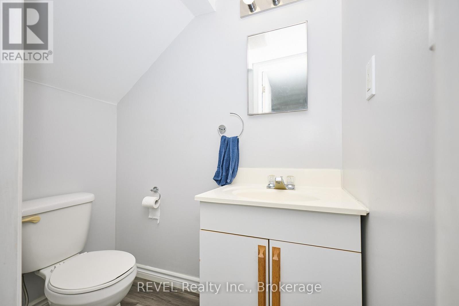 49 Cohoe Street, Welland, Ontario  L3B 3V2 - Photo 25 - X12467580