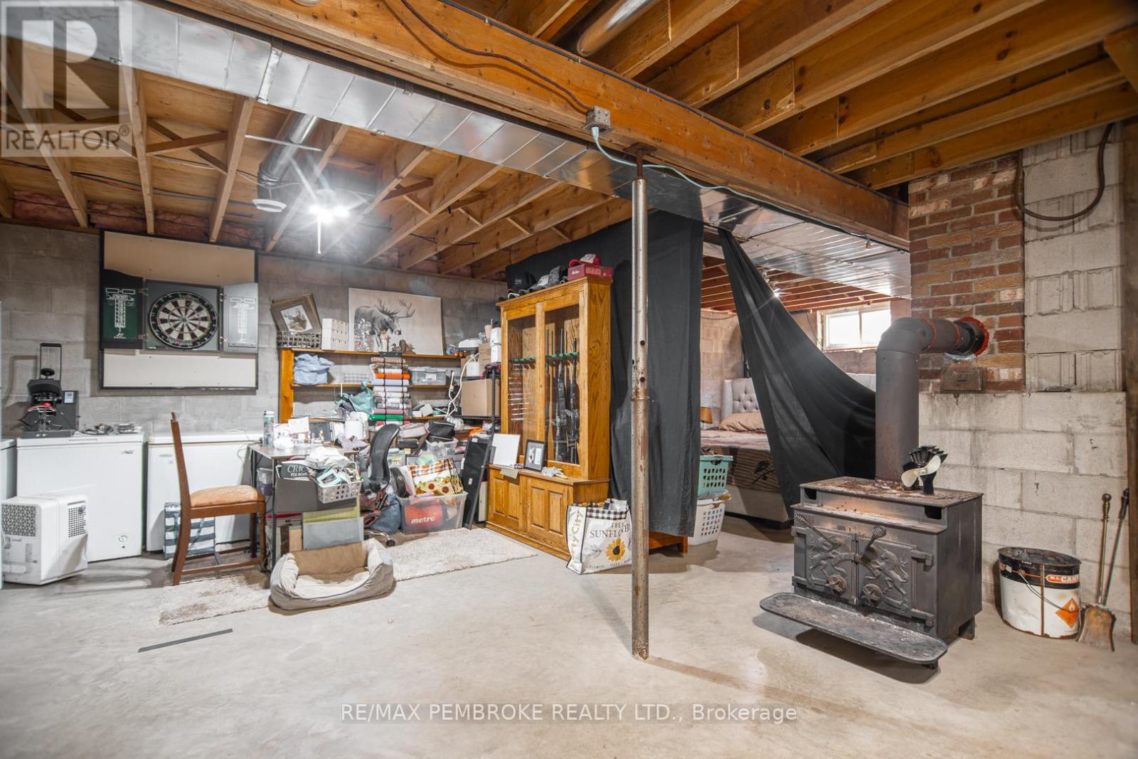 1822 Ruby Road, Bonnechere Valley, Ontario  K0J 2A0 - Photo 18 - X12467572