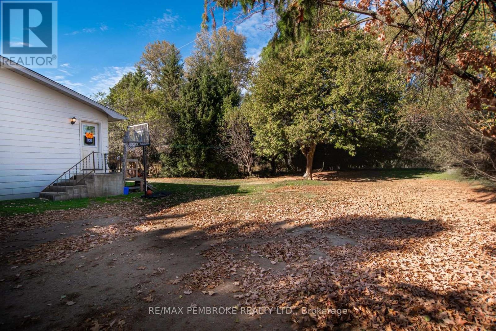 1822 Ruby Road, Bonnechere Valley, Ontario  K0J 2A0 - Photo 36 - X12467572