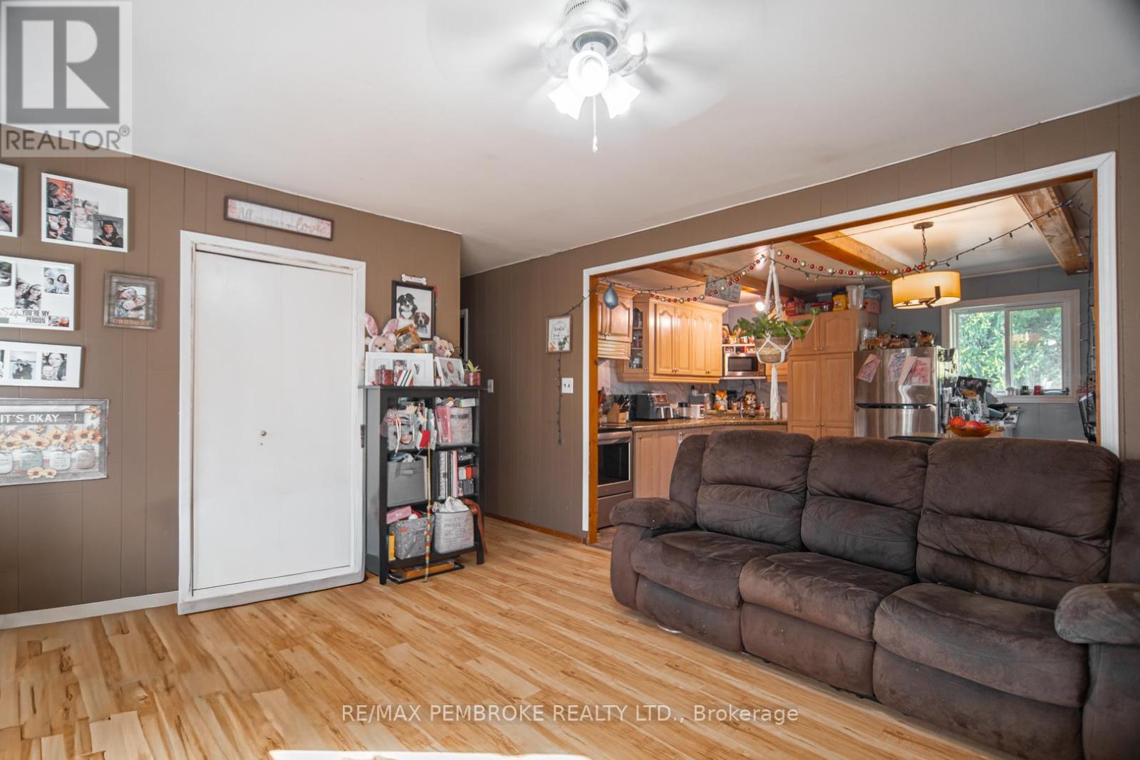 1822 Ruby Road, Bonnechere Valley, Ontario  K0J 2A0 - Photo 4 - X12467572