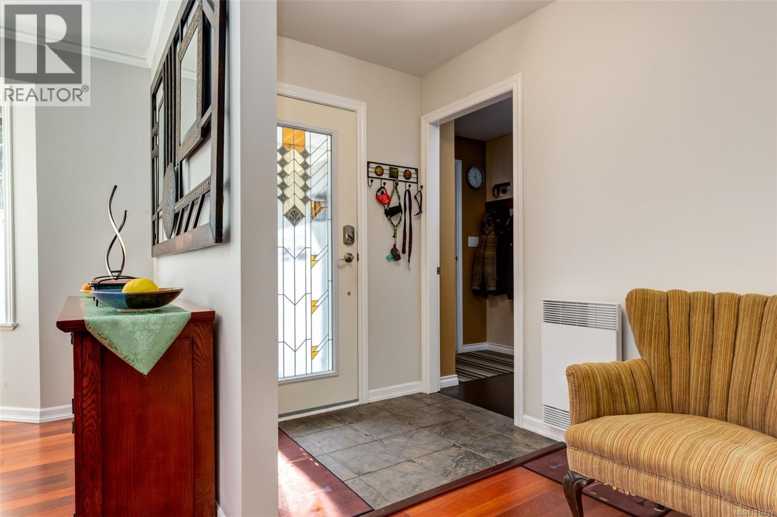 3740 Elworthy Pl, Nanaimo, British Columbia  V9T 5W3 - Photo 2 - 1017419