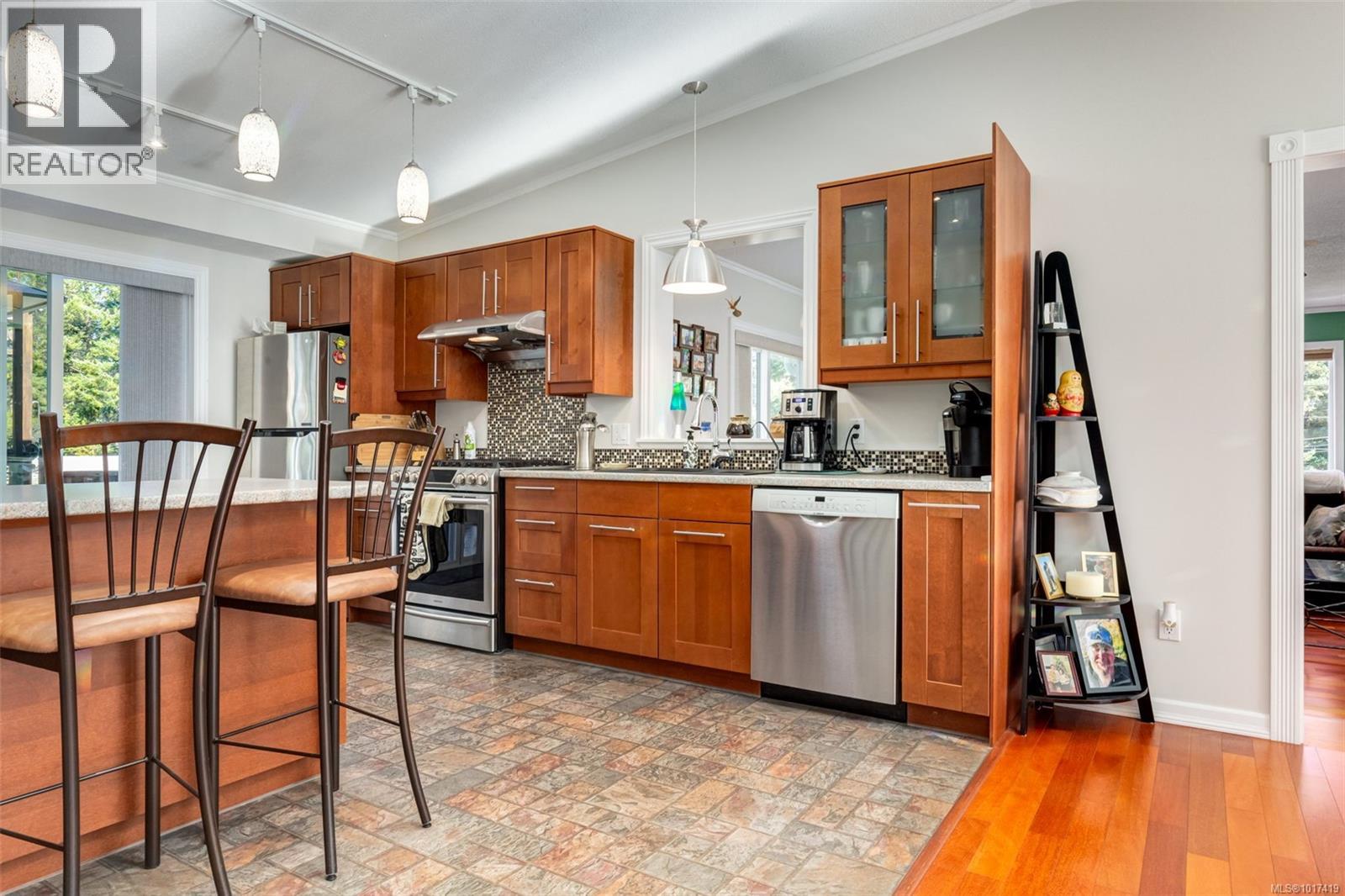 3740 Elworthy Pl, Nanaimo, British Columbia  V9T 5W3 - Photo 16 - 1017419