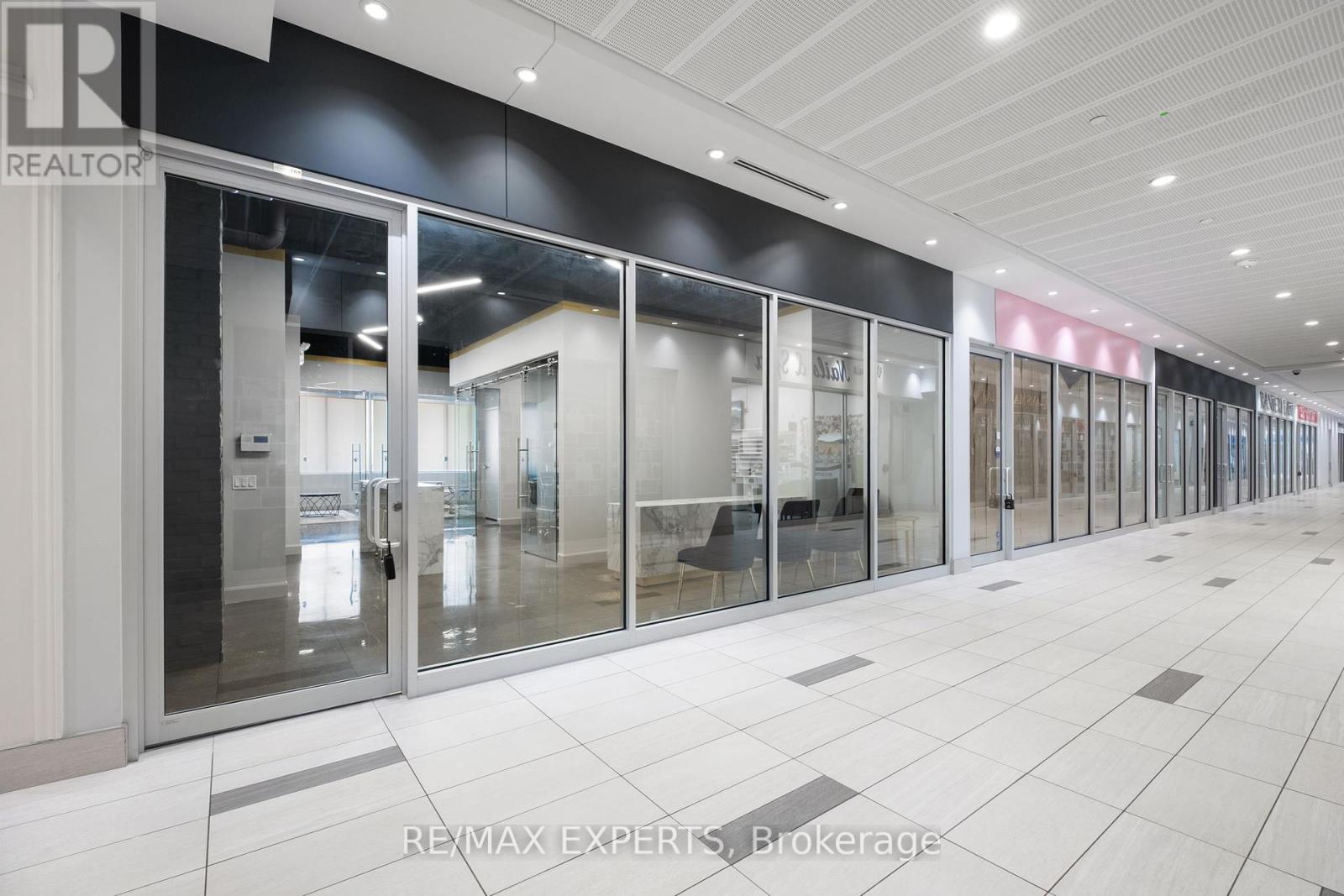 207 - 7777 Weston Road, Vaughan, Ontario  L4L 0G9 - Photo 5 - N12465053
