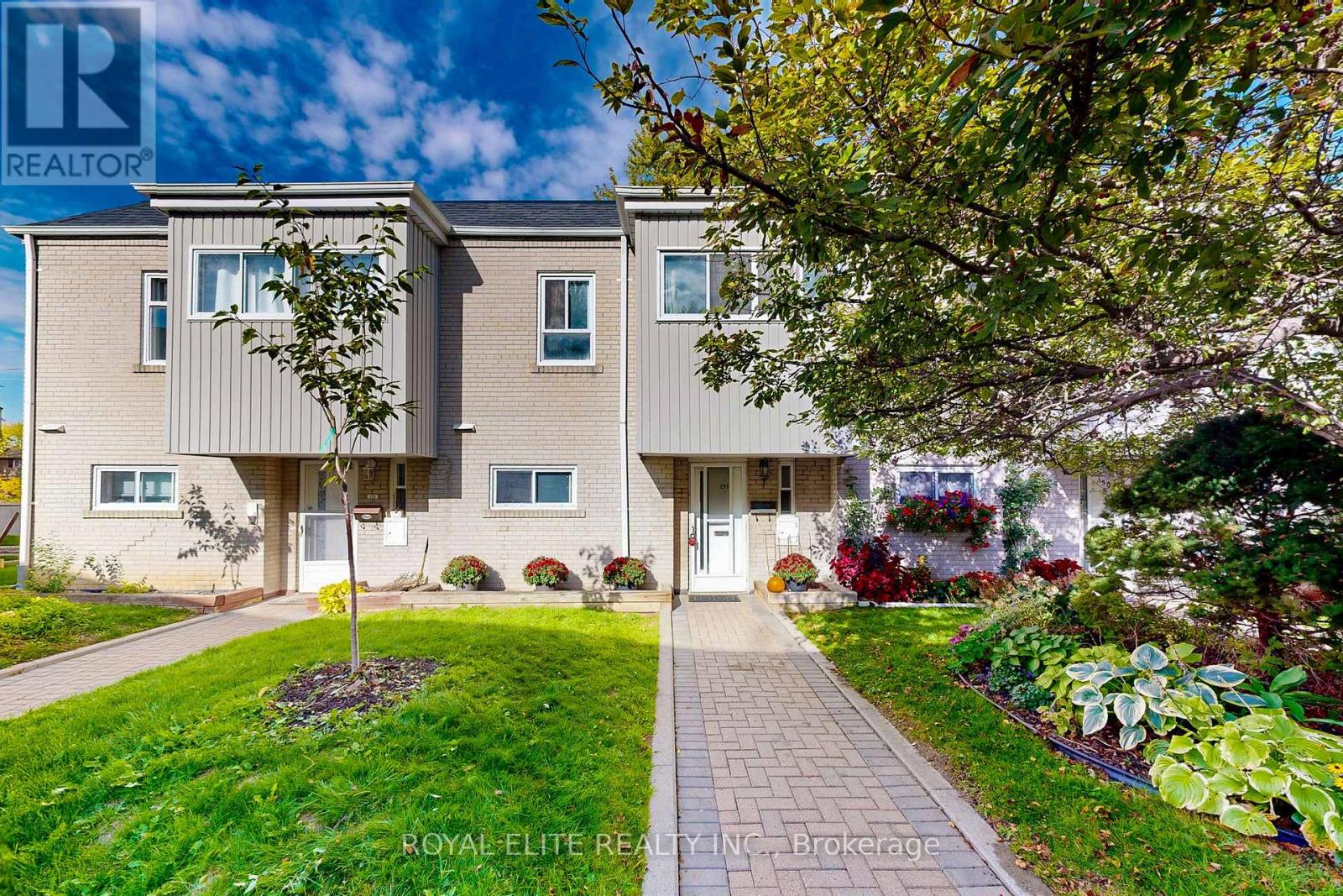 151 - 9 ESTERBROOKE AVENUE, Toronto, Ontario