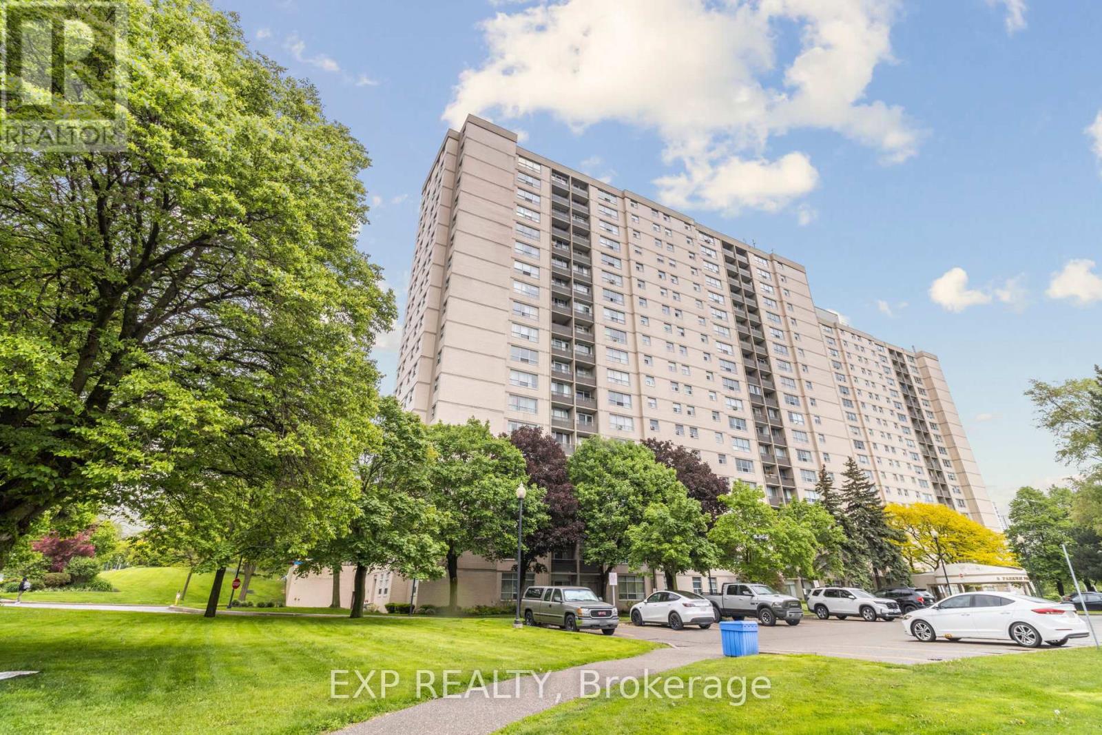 1101 - 5 Parkway Forest Drive, Toronto, Ontario  M2J 1L2 - Photo 3 - C12466286