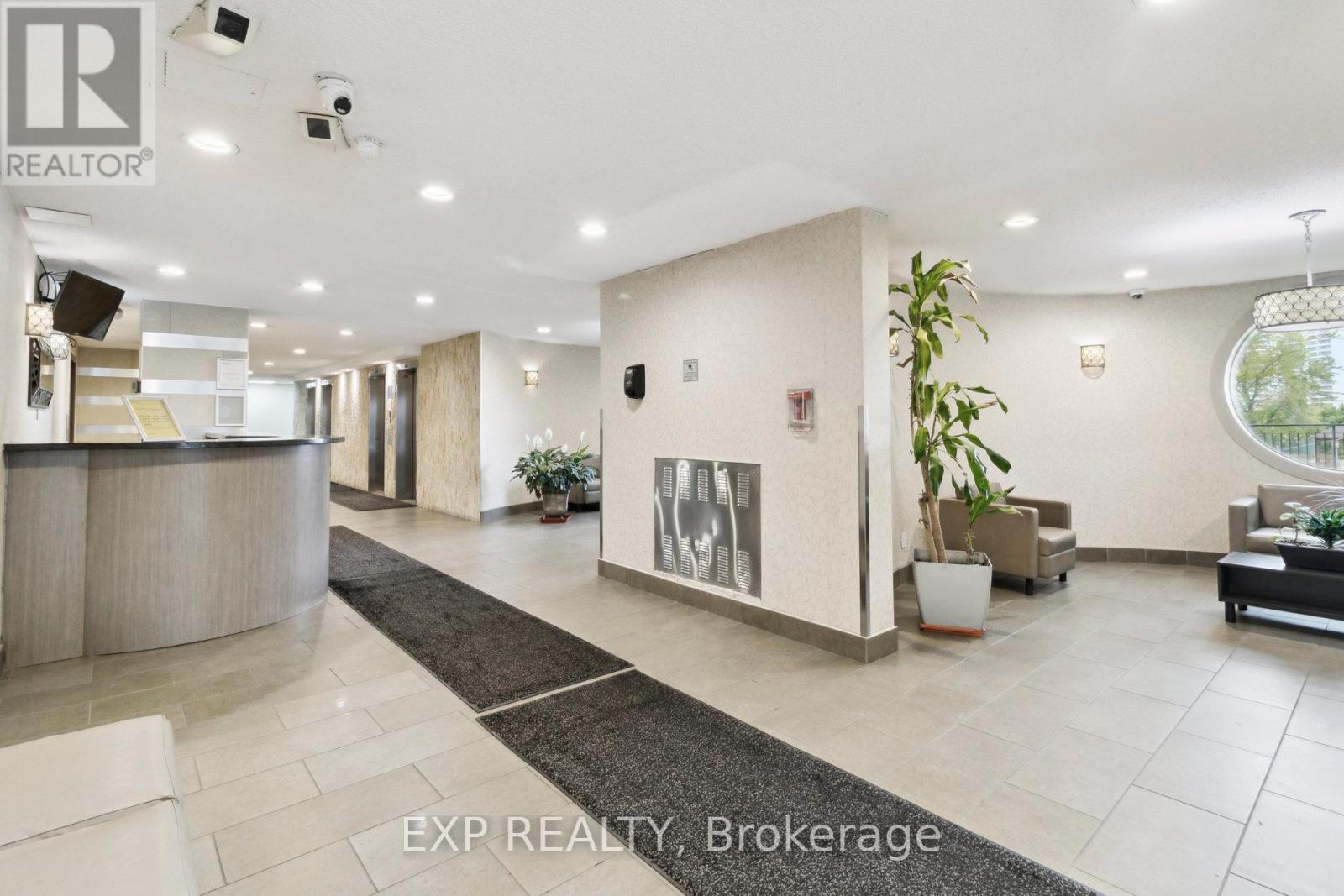 1101 - 5 Parkway Forest Drive, Toronto, Ontario  M2J 1L2 - Photo 7 - C12466286
