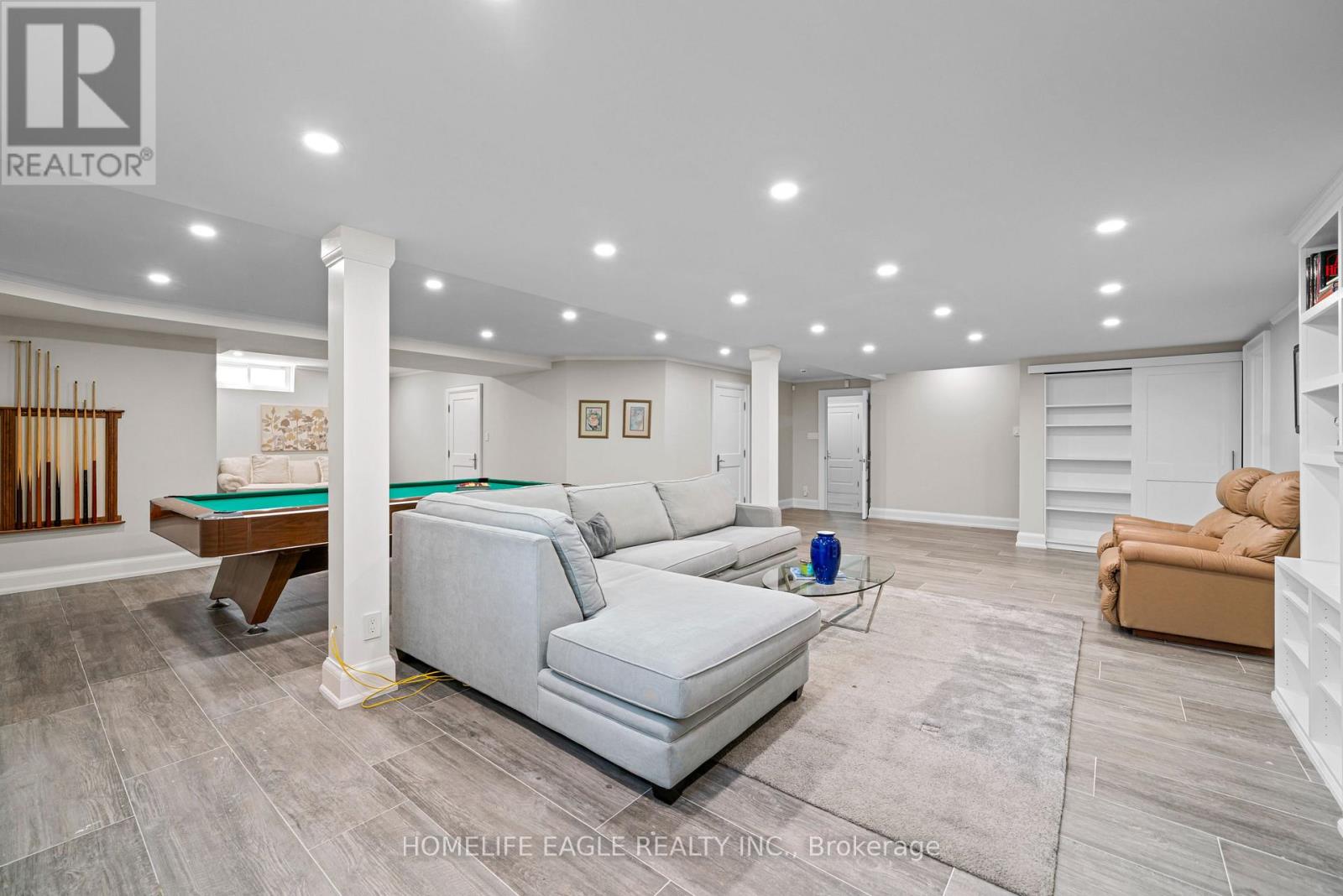 31 Modesto Gardens, Vaughan, Ontario  L4L 8C9 - Photo 25 - N12466296