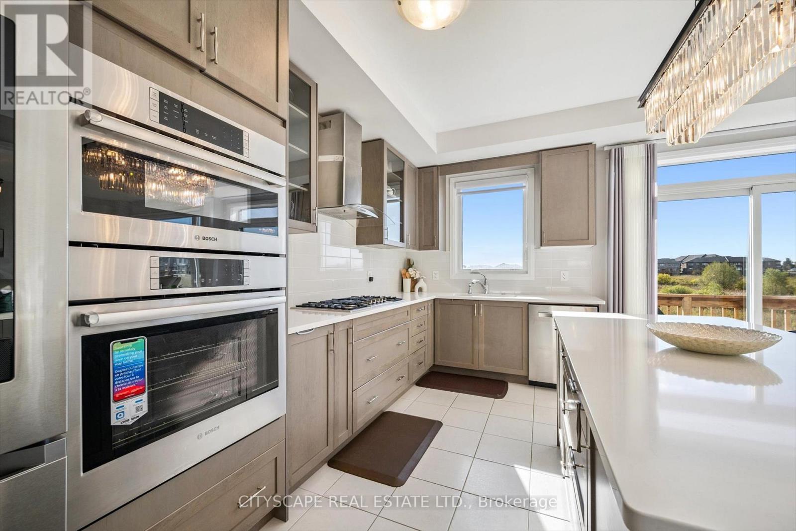 43 Blackburn Street, Cambridge, Ontario  N1S 0E1 - Photo 19 - X12467218