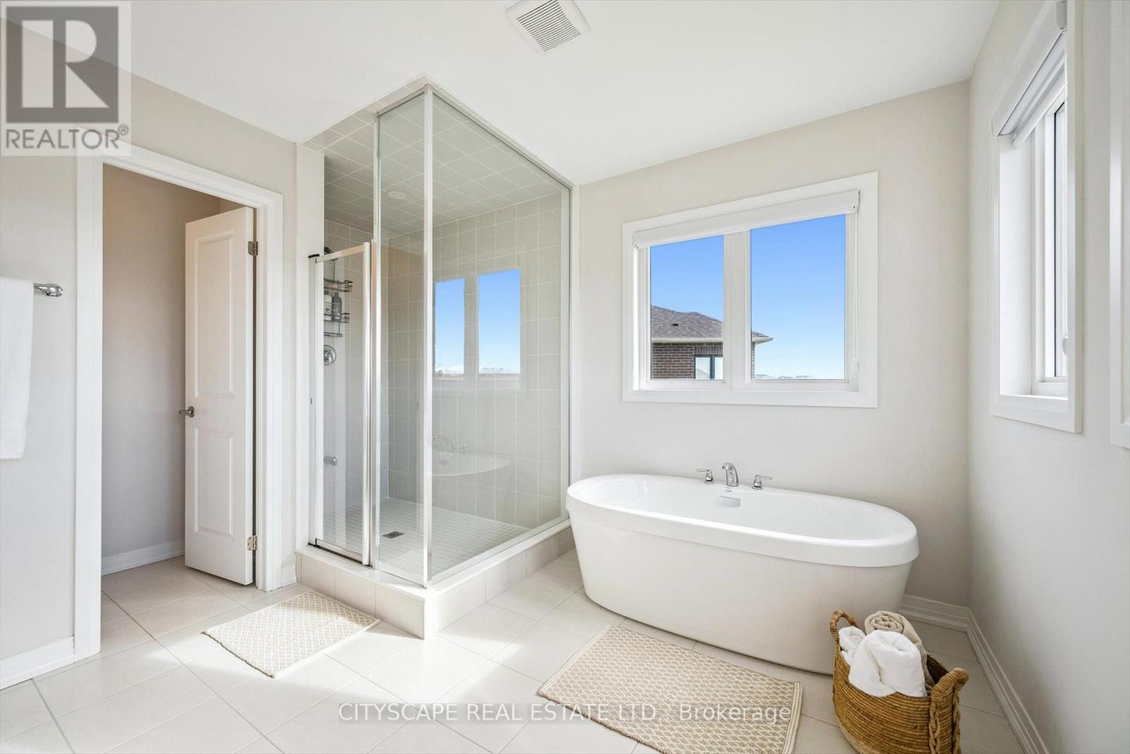 43 Blackburn Street, Cambridge, Ontario  N1S 0E1 - Photo 29 - X12467218