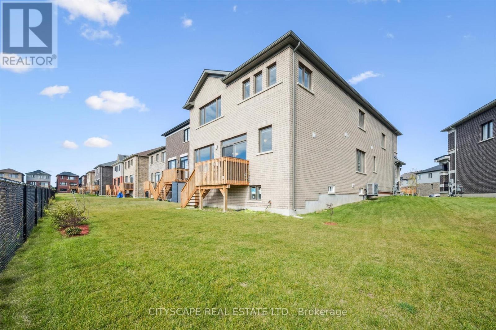 43 Blackburn Street, Cambridge, Ontario  N1S 0E1 - Photo 44 - X12467218