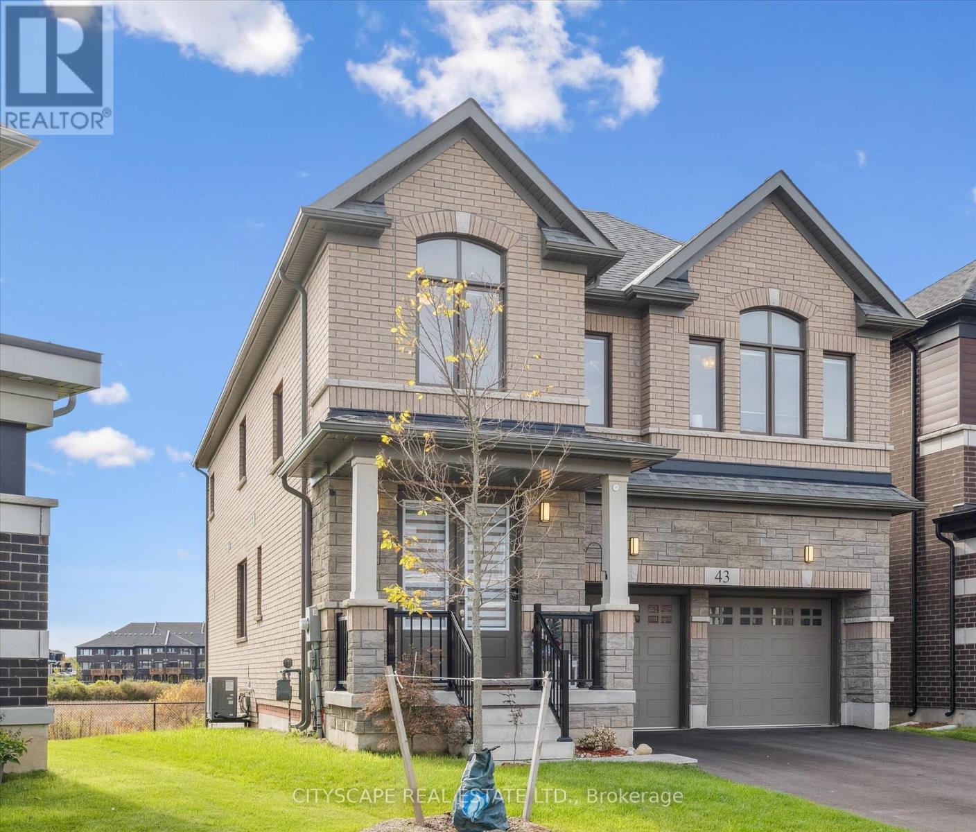 43 Blackburn Street, Cambridge, Ontario  N1S 0E1 - Photo 3 - X12467218