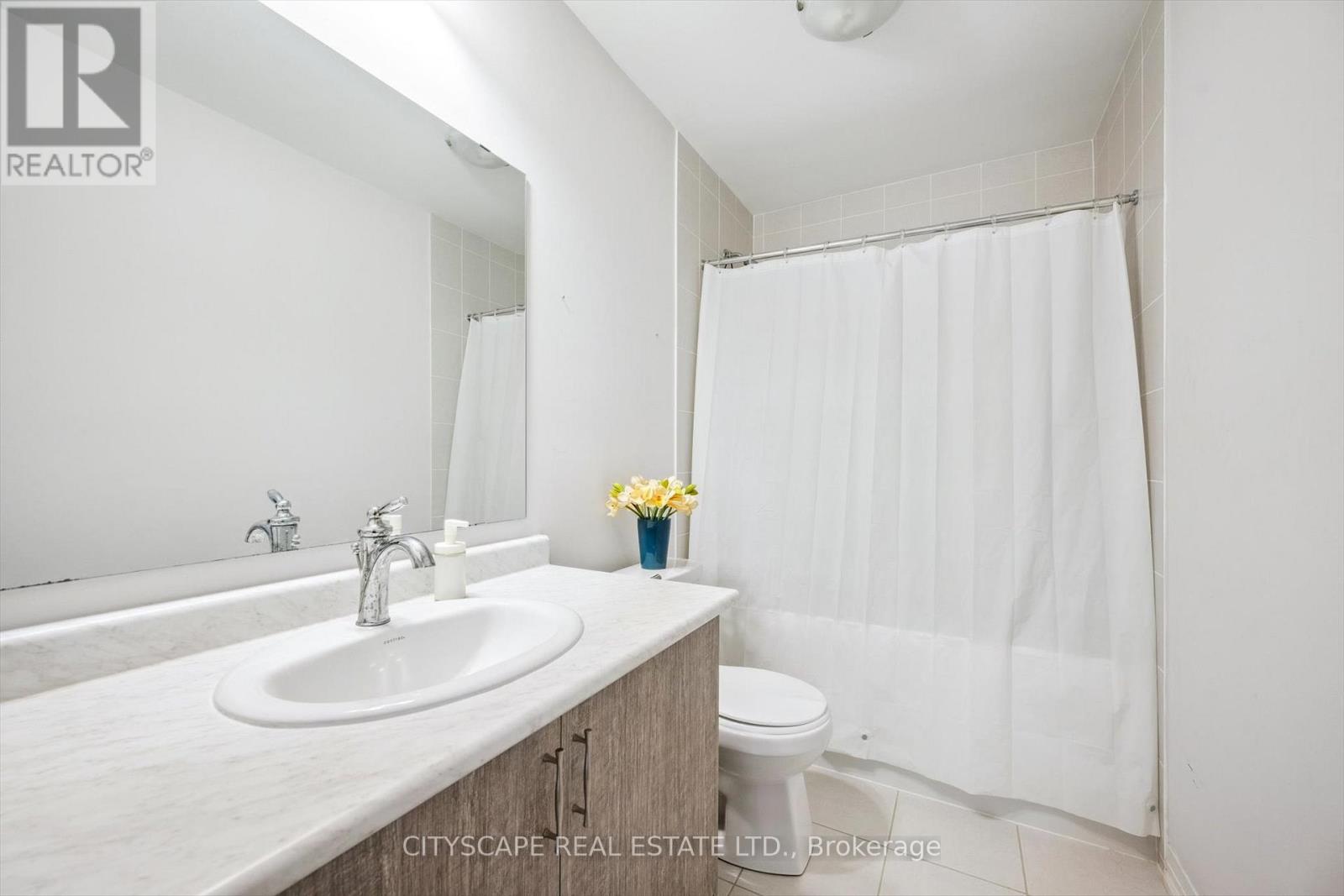 43 Blackburn Street, Cambridge, Ontario  N1S 0E1 - Photo 41 - X12467218