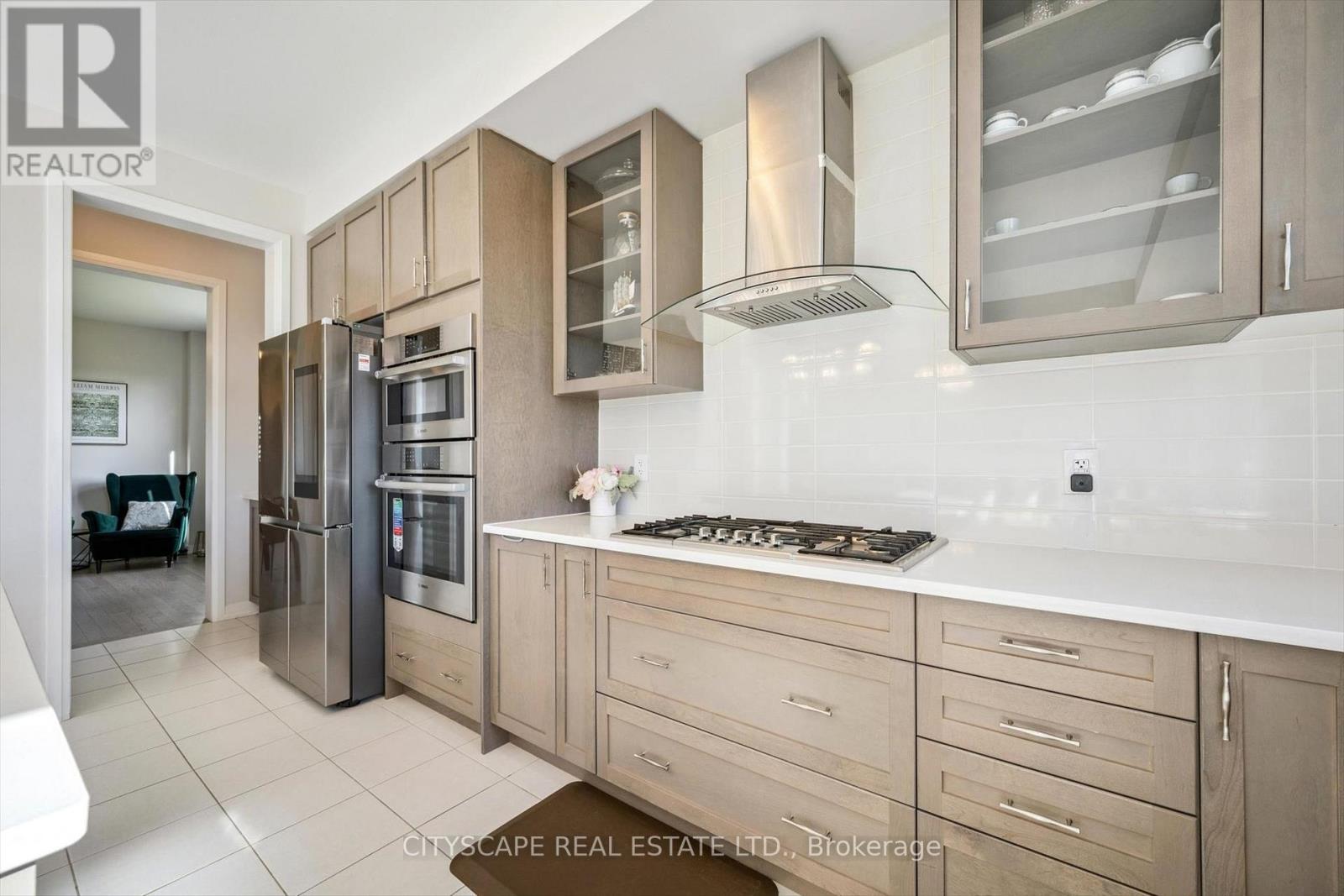 43 Blackburn Street, Cambridge, Ontario  N1S 0E1 - Photo 18 - X12467218