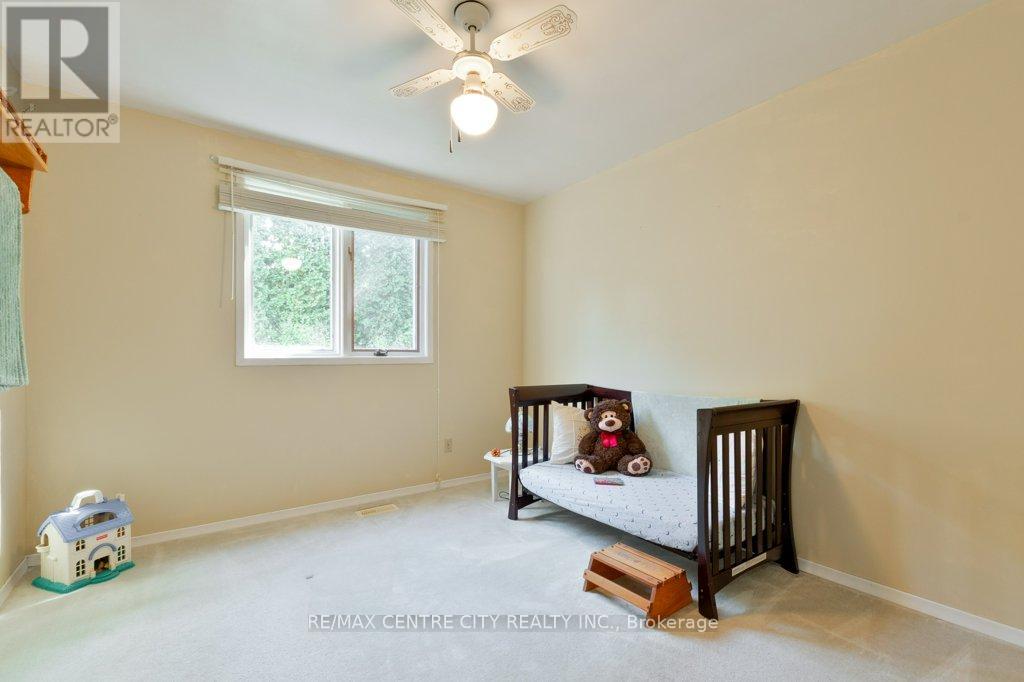 46215 North Street, Central Elgin, Ontario  N0L 2H0 - Photo 19 - X12463844