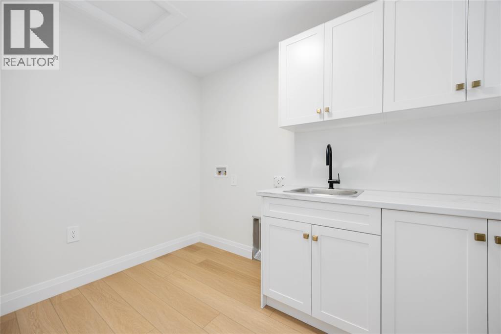 3527 Paul Crescent, Plympton-Wyoming, Ontario  N0N 1E0 - Photo 33 - 25026377