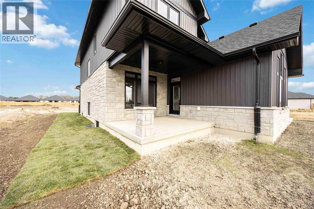 3527 Paul Crescent, Plympton-Wyoming, Ontario  N0N 1E0 - Photo 40 - 25026377