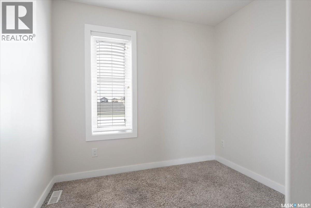 4562 James Hill Road, Regina, Saskatchewan  S4W 0K8 - Photo 15 - SK021053