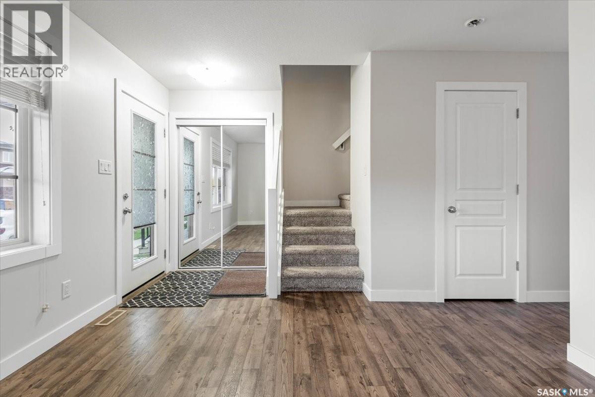 4562 James Hill Road, Regina, Saskatchewan  S4W 0K8 - Photo 2 - SK021053
